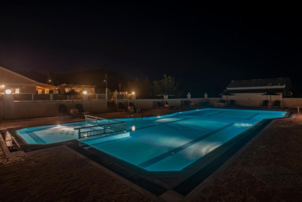 Villa Veneto Luxury holidays Melíssia Exterior foto